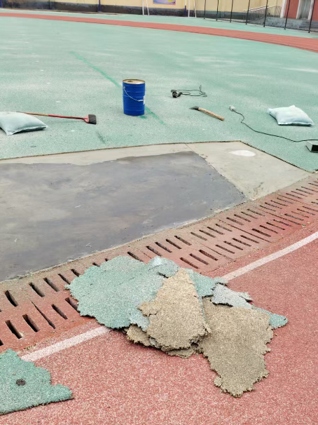 平凉球场翻新维修补、球场翻新修补改造