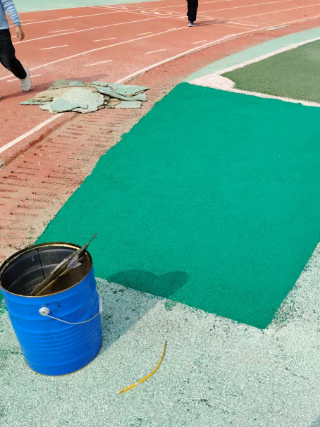 平凉球场翻新修补改造专项服务介绍